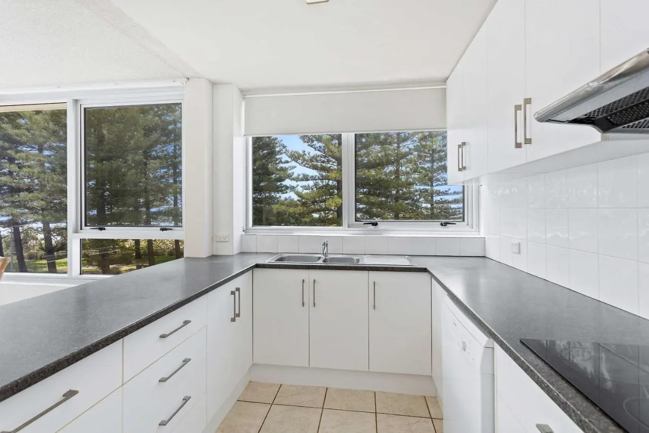 Ambassador Beachfront Apartments - Hosted By Burleigh Letting Gold Coast 0*,