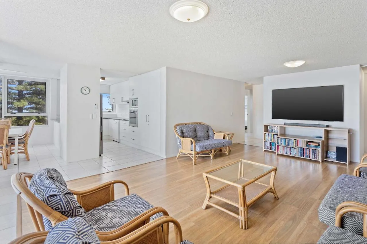 Ambassador Beachfront Apartments - Hosted By Burleigh Letting Gold Coast